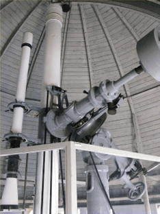 第１赤道儀室の屈折望遠鏡1